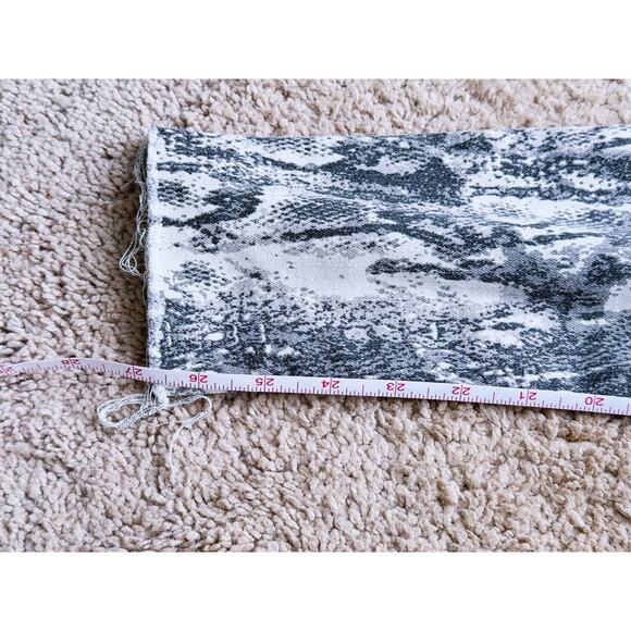 Pistola Revolve Snake Skin Print Skinny Stretchy Raw Hem Jeans 24 Edgy Statement - Picture 11 of 13